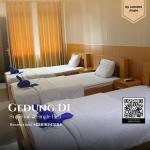 Superior 4 Single Bed - Gedung D1